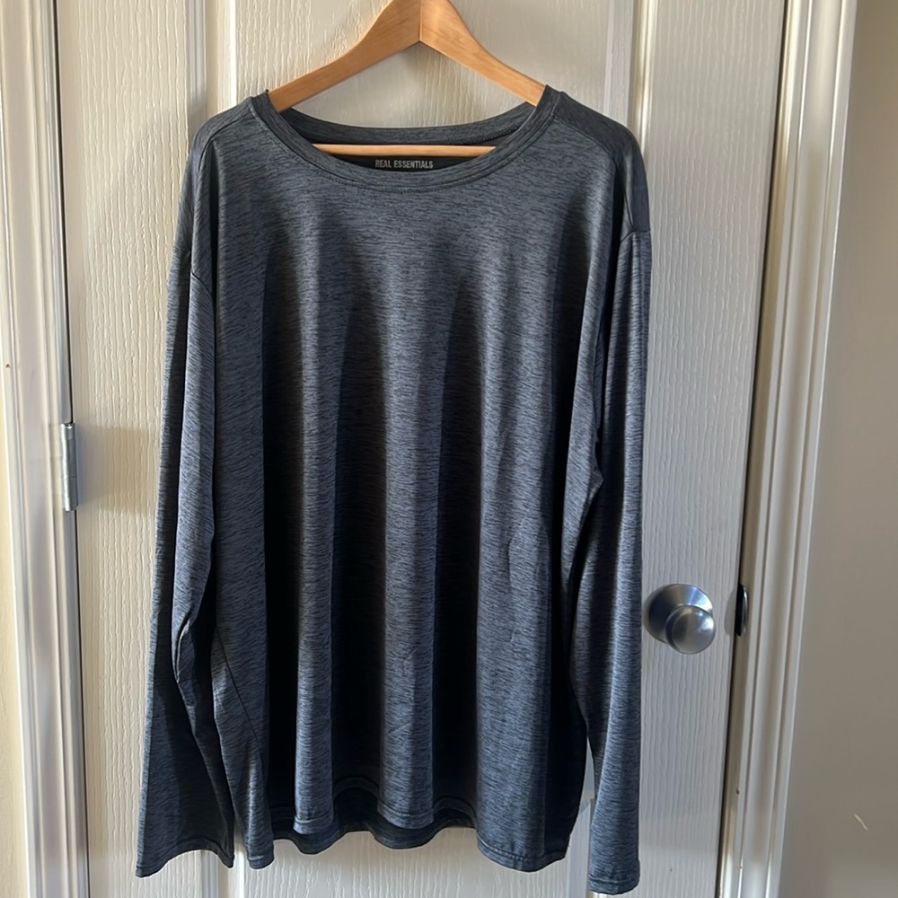 Men’s Real Essentials 3XL long sleeve tee shirt